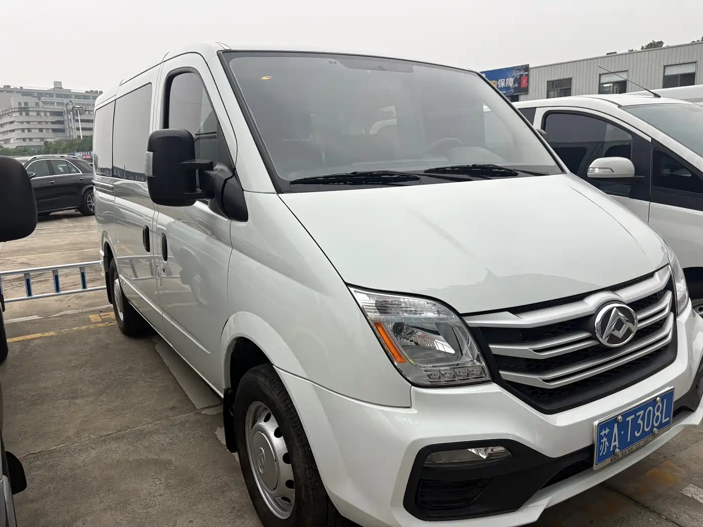 2025 Maxus Xintu V80