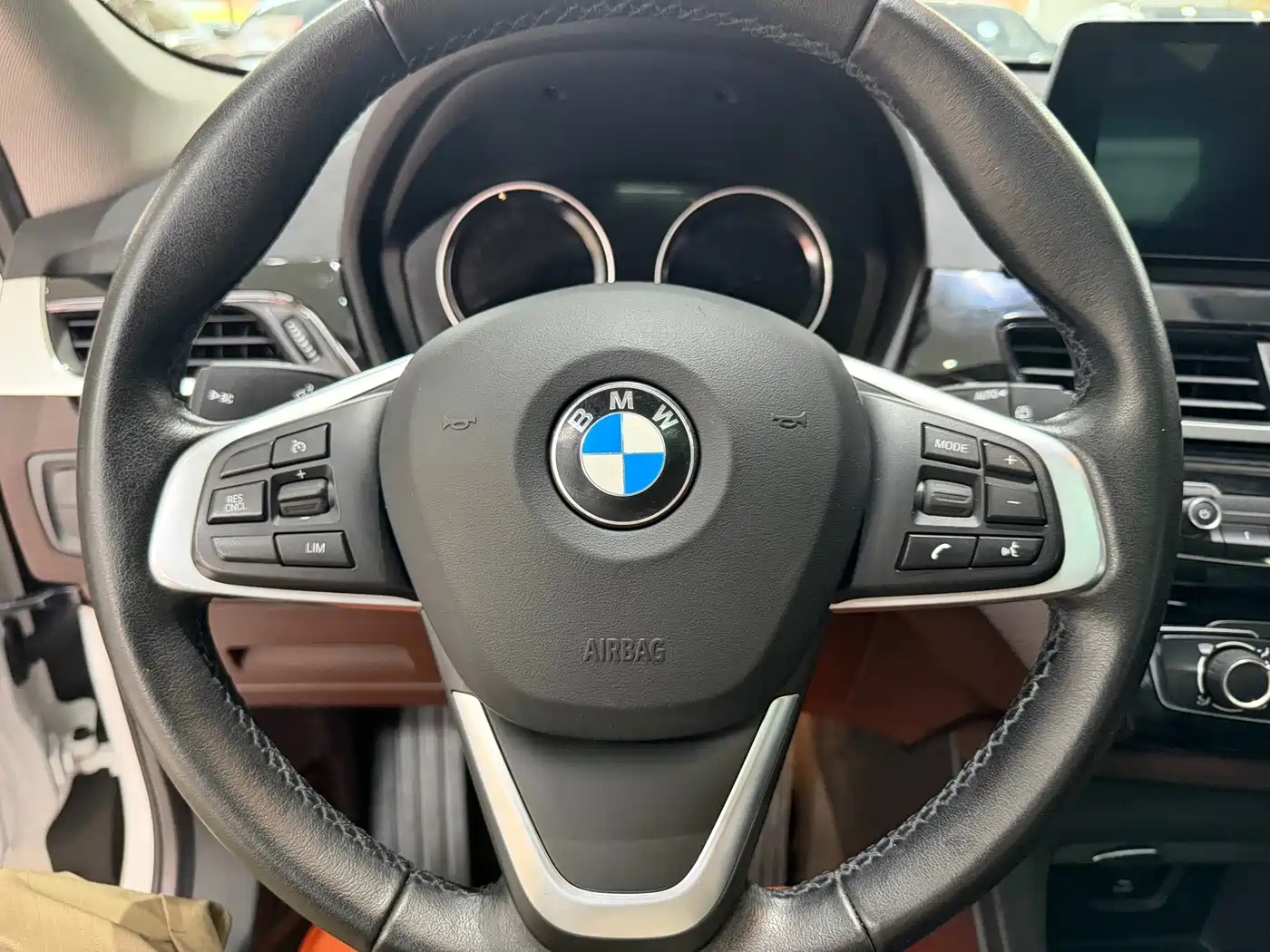 BMW X1 2021 sDrive20Li Fashion фото 6