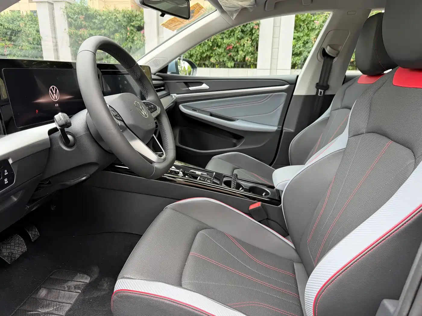 Volkswagen Lamando 2023 Lamando L 280TSI DSG Glamour Edition фото 8