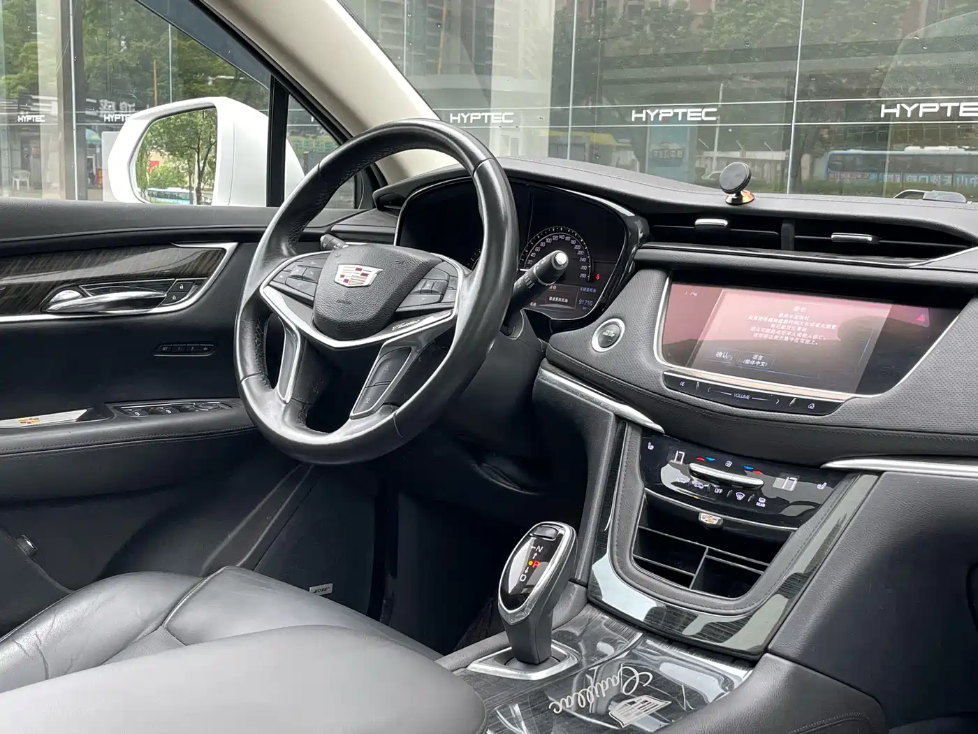 Cadillac XT5 2017 Anniversary Edition 25T Luxury фото 8