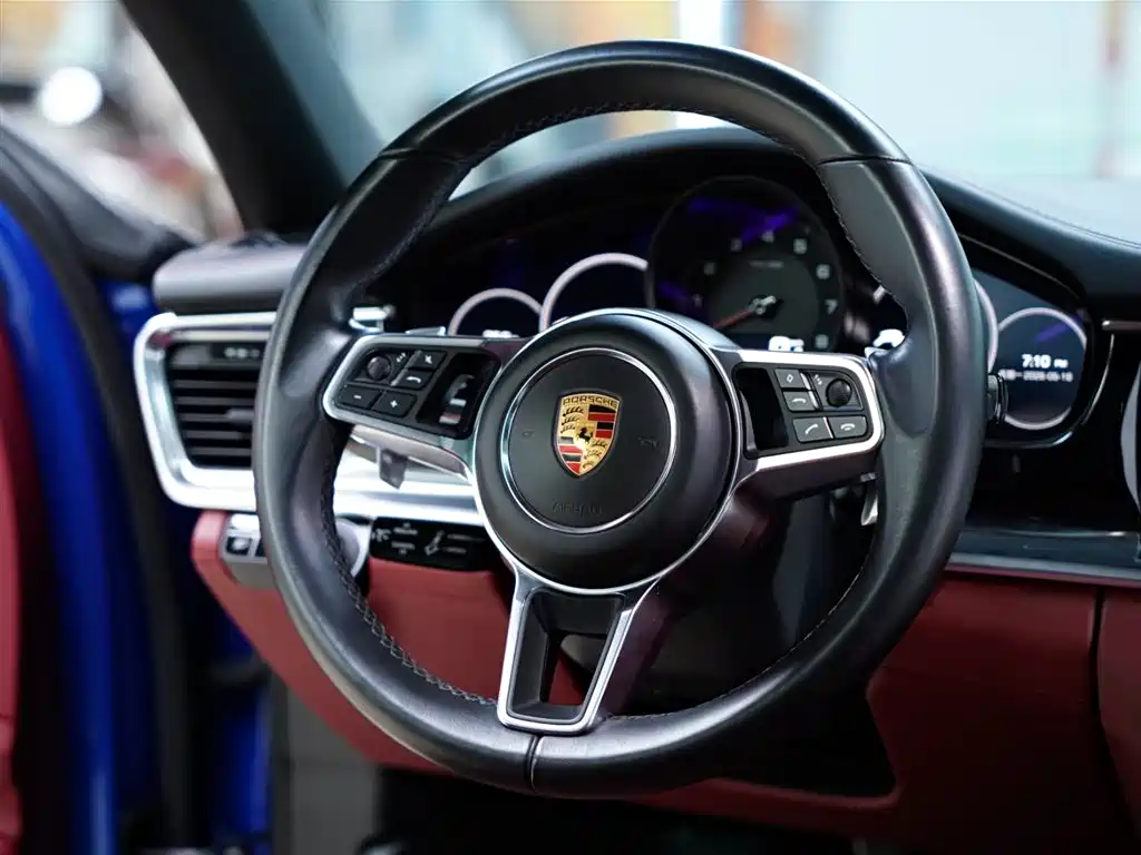 Porsche Panamera 2019 Panamera 2.9T фото 44