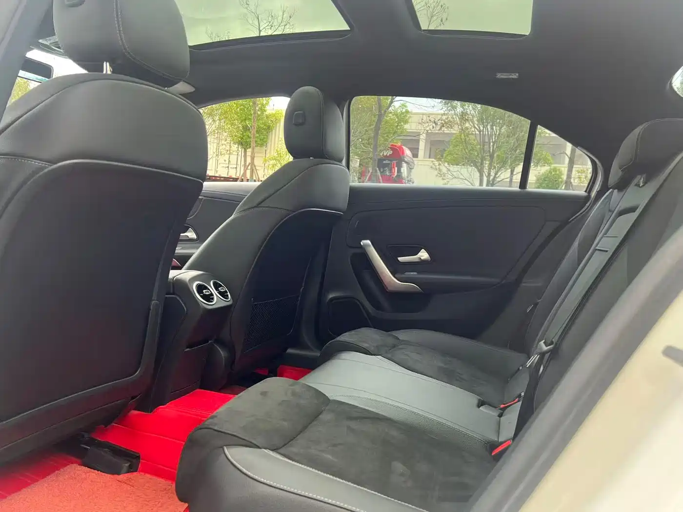 Mercedes-Benz A-Class 2020 A 200 L Sport Sedan фото 5