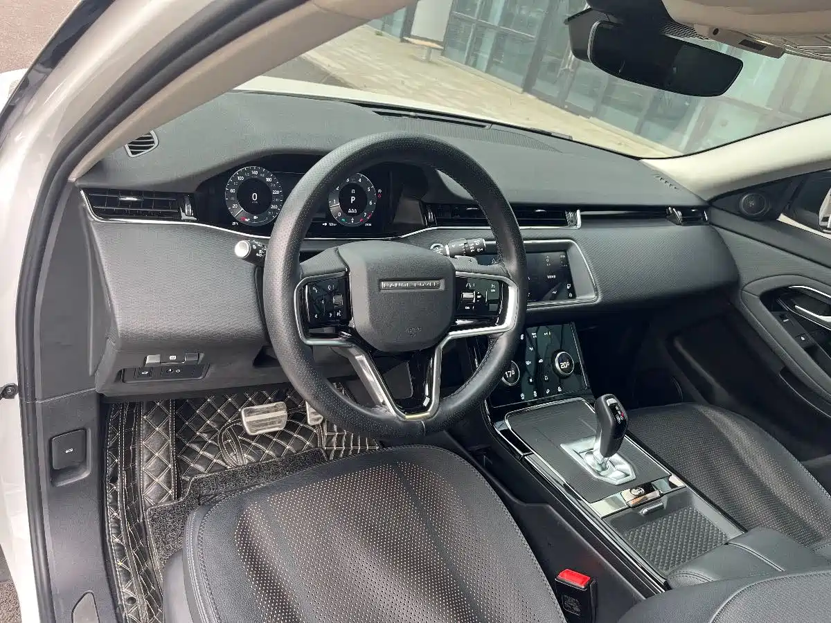 Land Rover Range Rover Evoque 2023 Range Rover Evoque L 200PS Elite Edition фото 14
