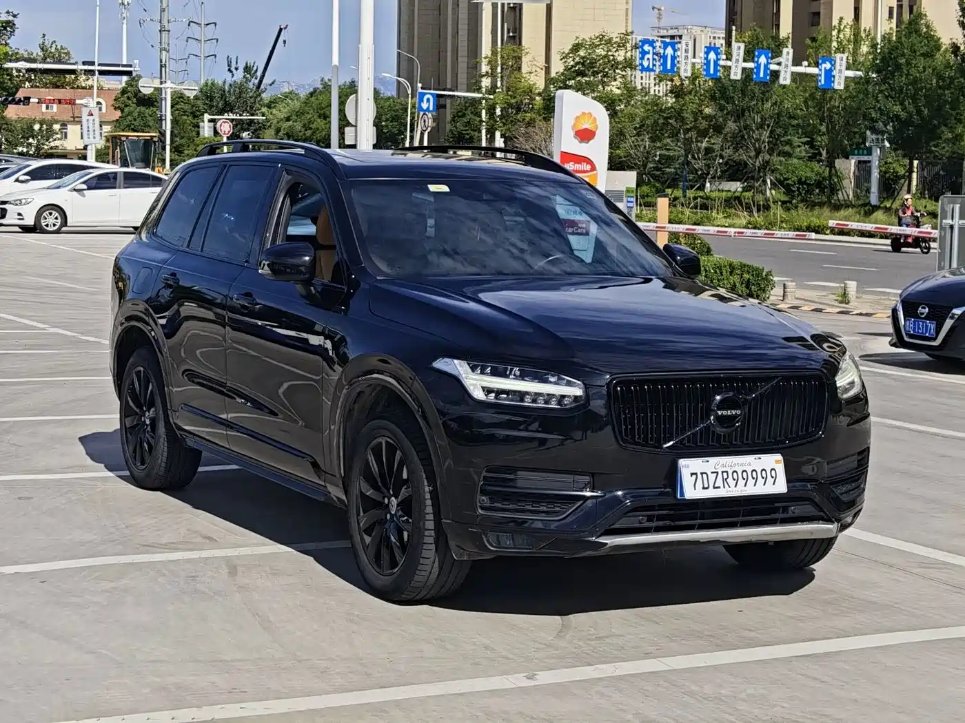 Фото 2 - Volvo XC90