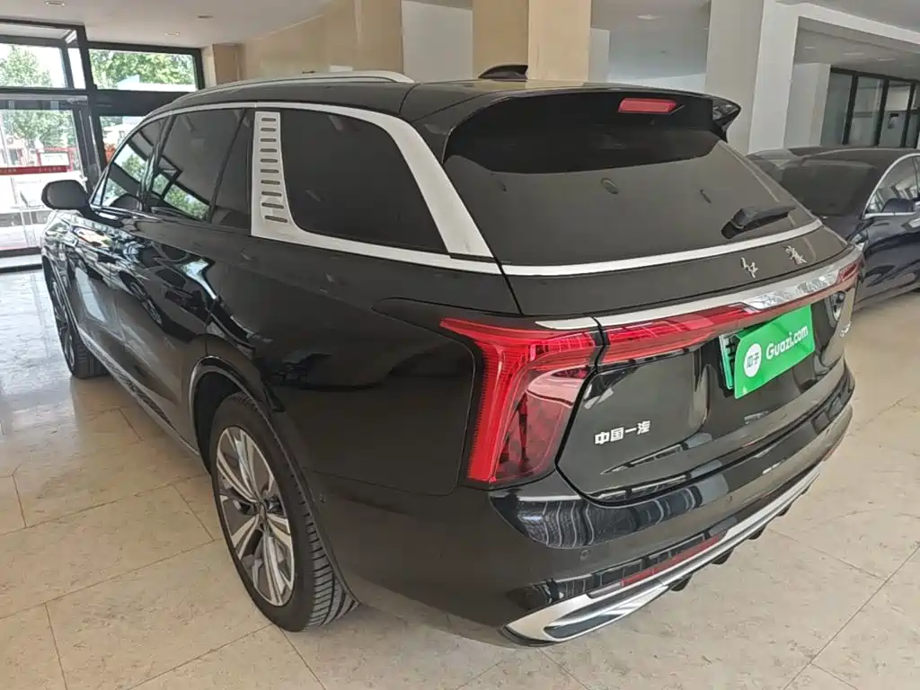 2023 Hongqi E-HS9