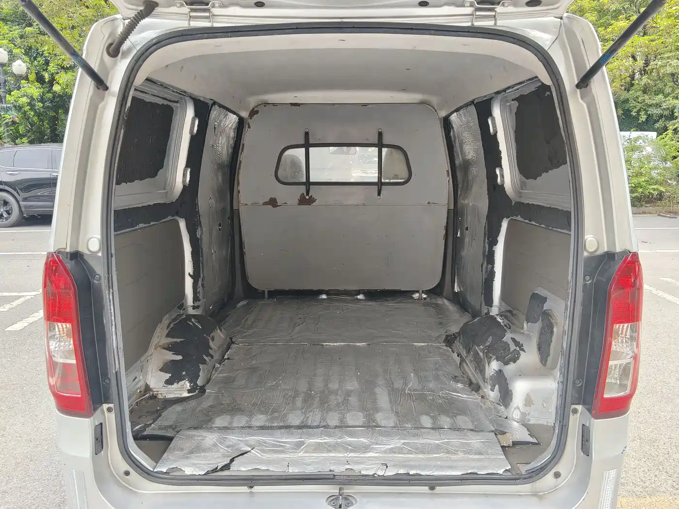 Wuling Motors Wuling Rongguang V 2019 2019 1.5L utility van basic model