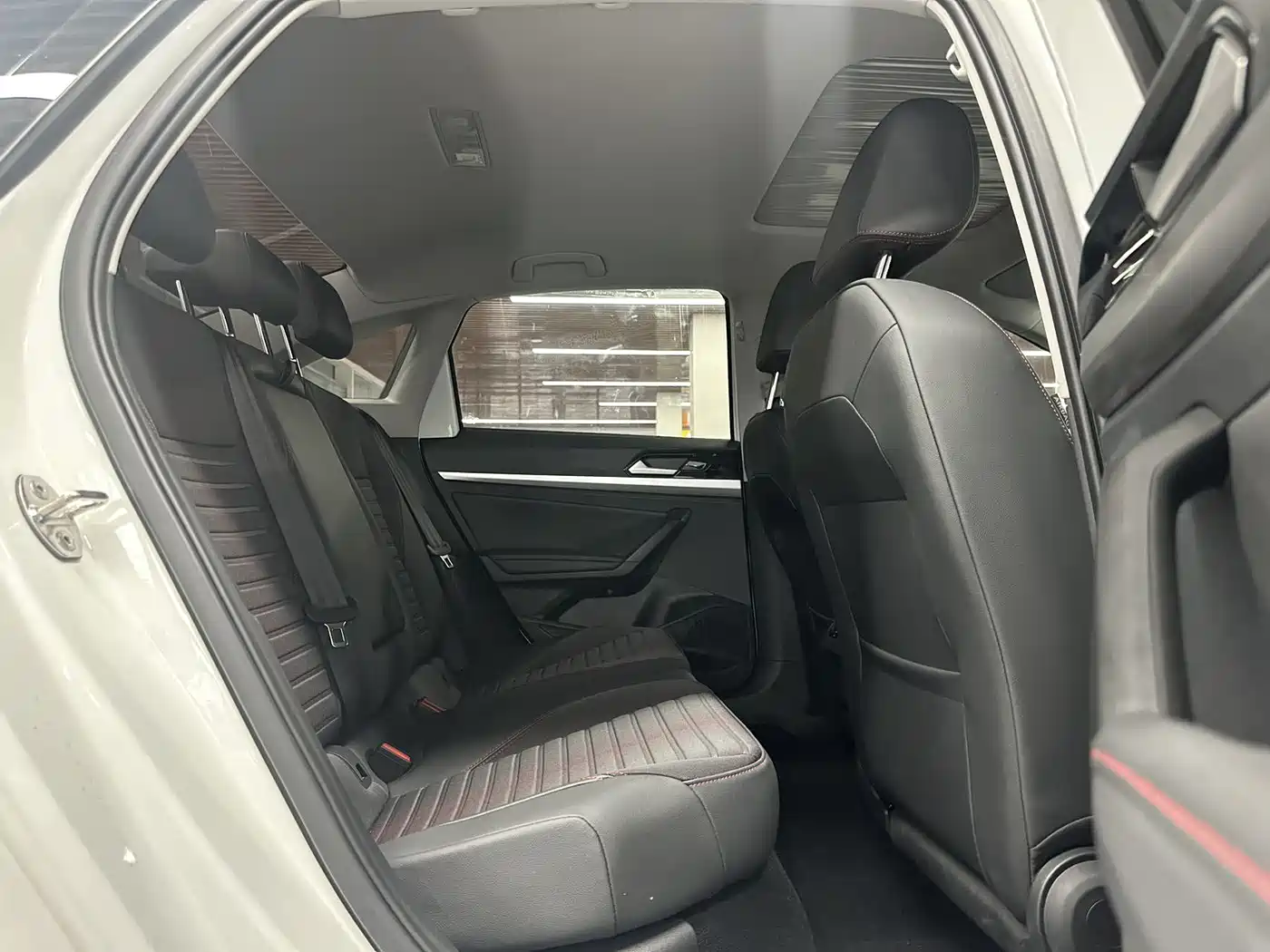 Volkswagen Lavida 2024 Model 300TSI DSG Starlight Full Comfort Edition фото 11