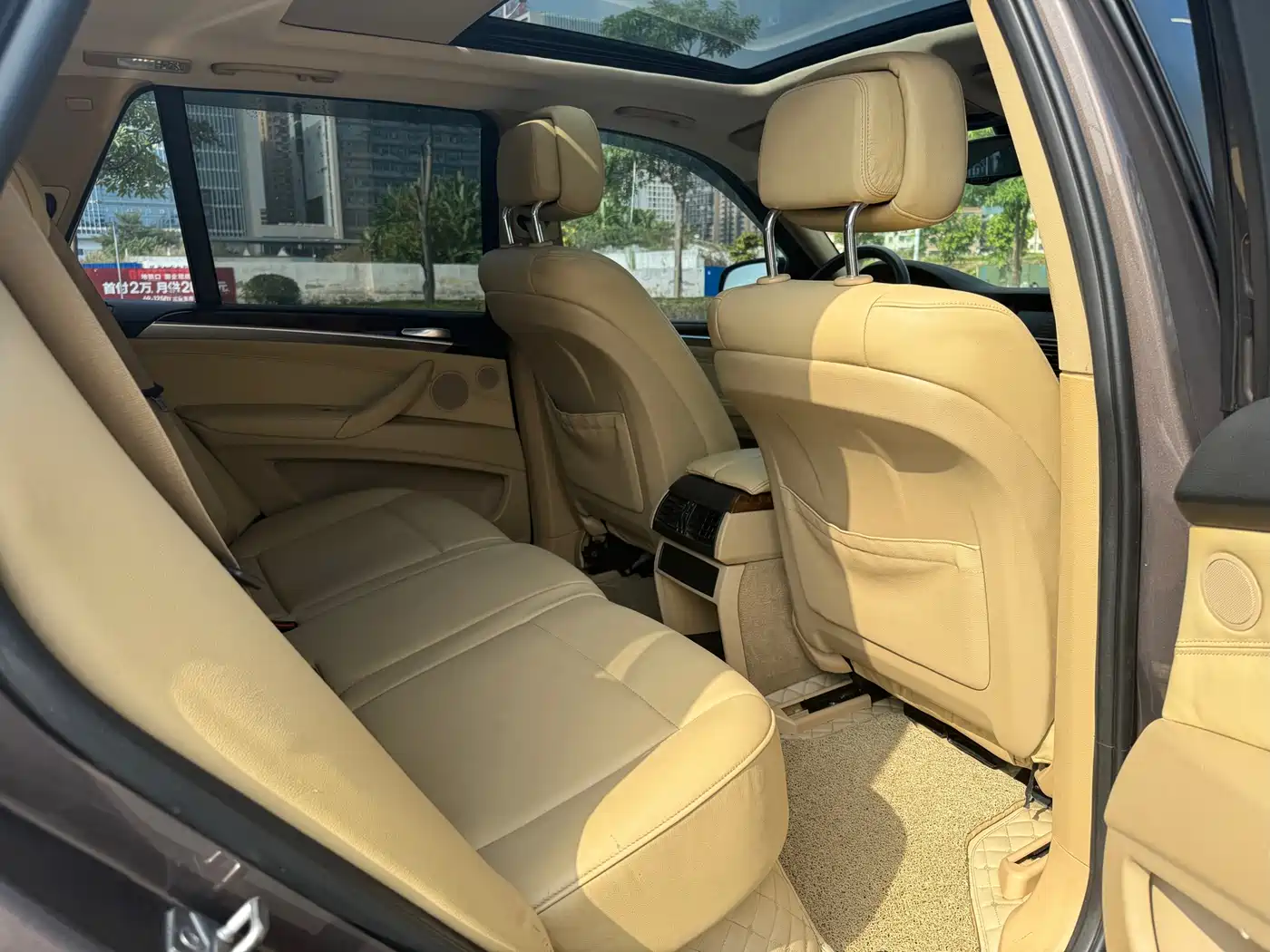 BMW X5 (Import) 2011 xDrive35i Leading Edition фото 13