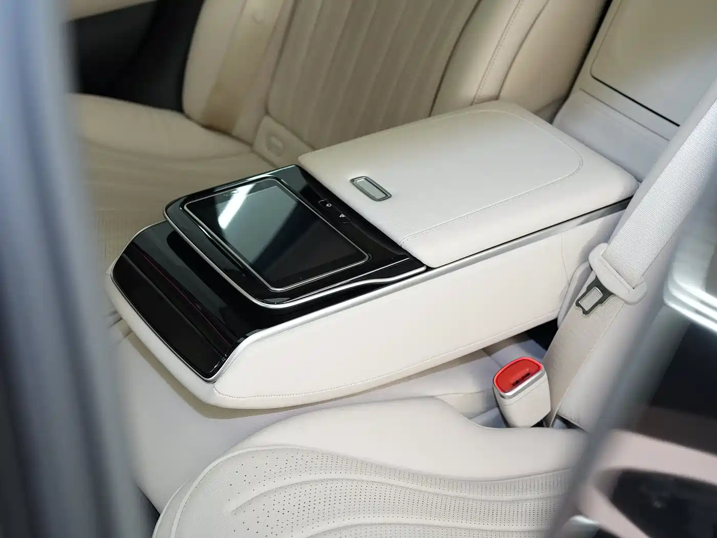 Mercedes-Benz S-Class 2023 Model S 450 L 4MATIC фото 23