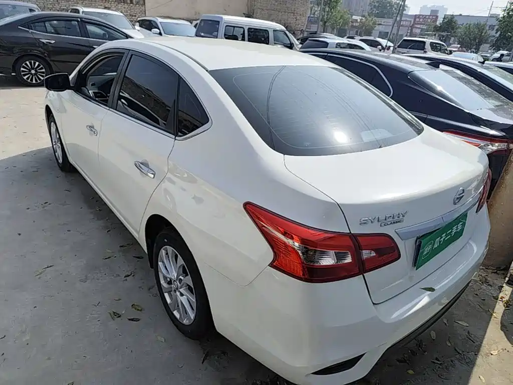 Фото 6 - Nissan Sylphy