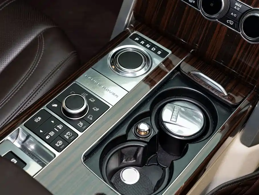 Land Rover Range Rover 2015 3.0 SC V6 Vogue фото 14