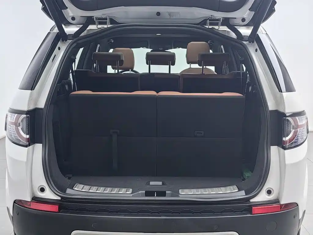 Photo 16 - Land Rover Discovery Sport