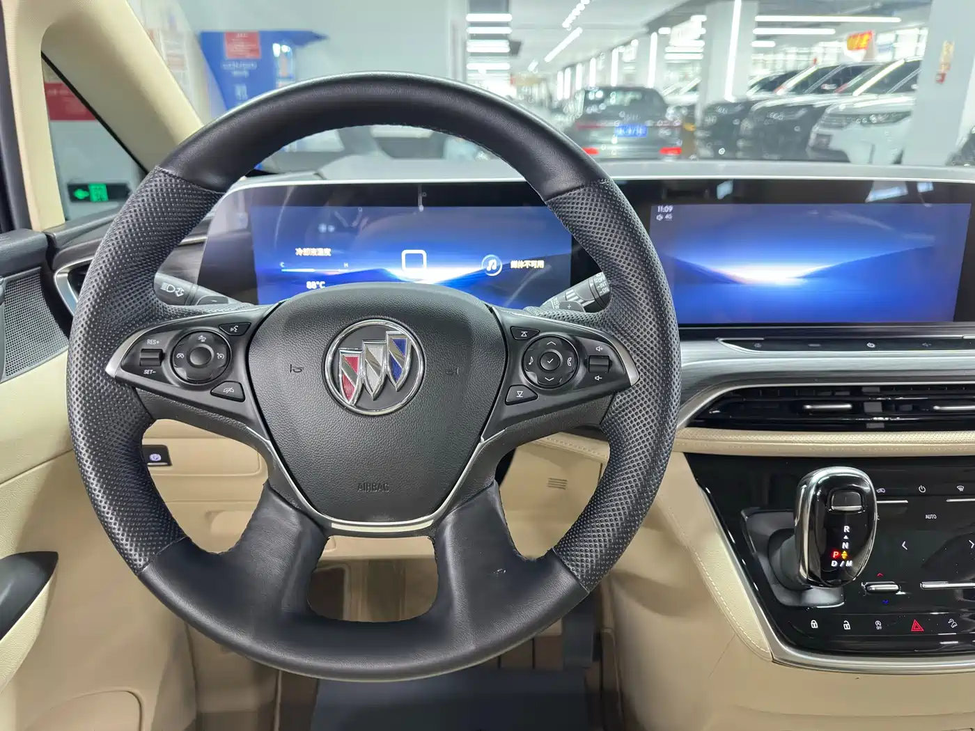 Buick GL8 2023 ES Landmaster Exclusive фото 12