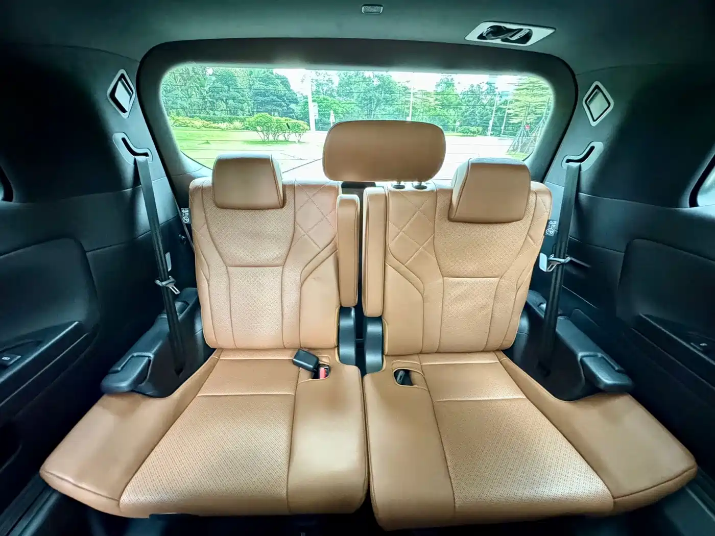 Toyota Vellfire 2023 Crown Hybrid 2.5L HV Luxury фото 14