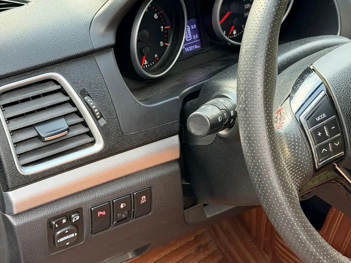 Photo 12 - Haval H6