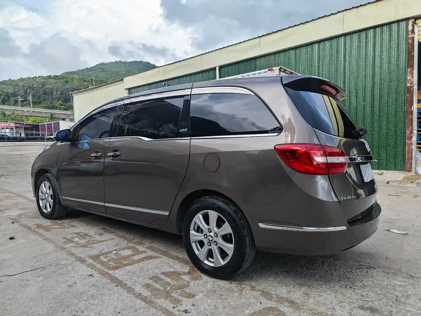 Buick GL8 2014 3.0L XT Luxury Business Flagship фото 4