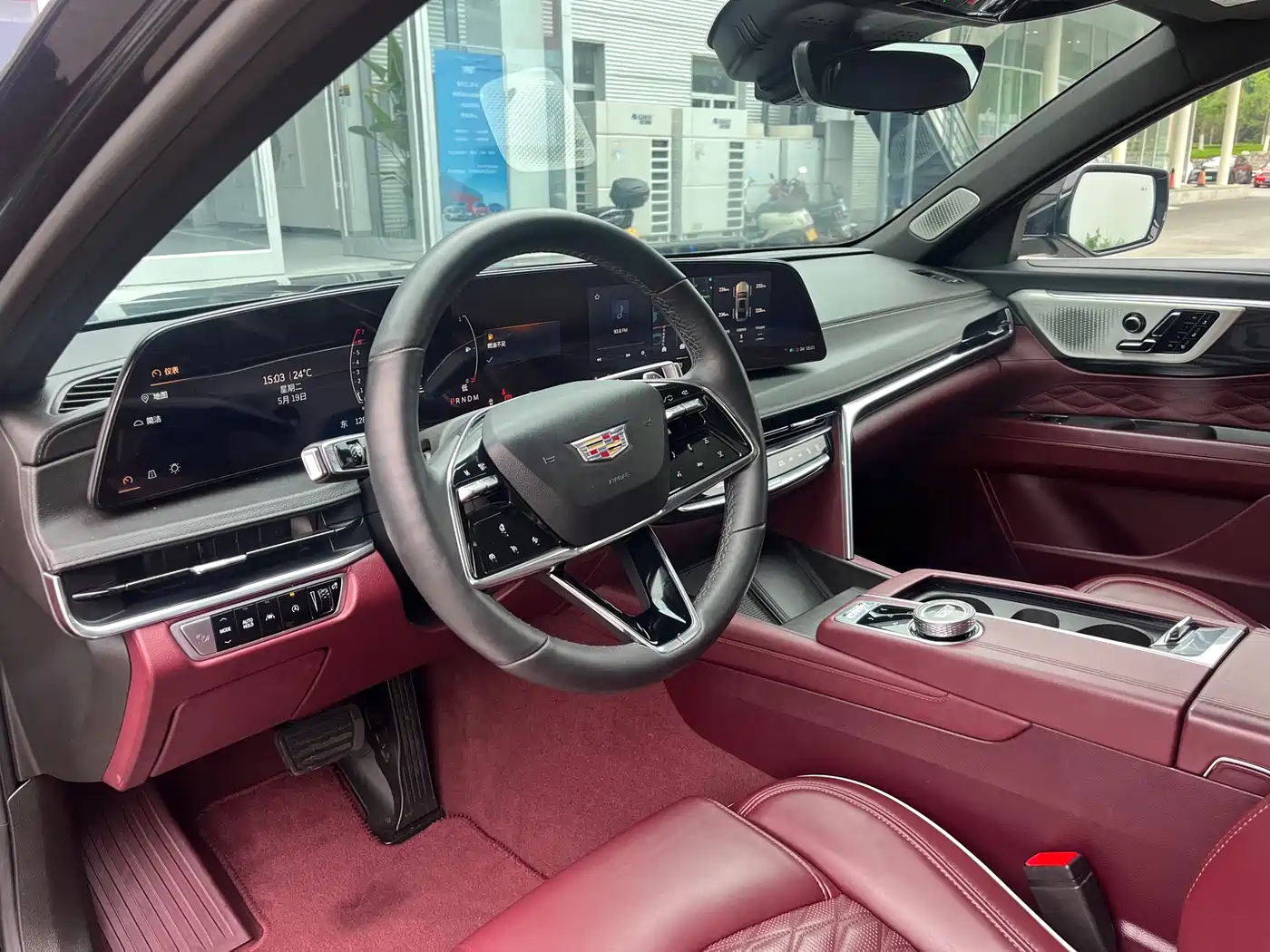 Cadillac CT6 2023 28T Premium Model фото 5