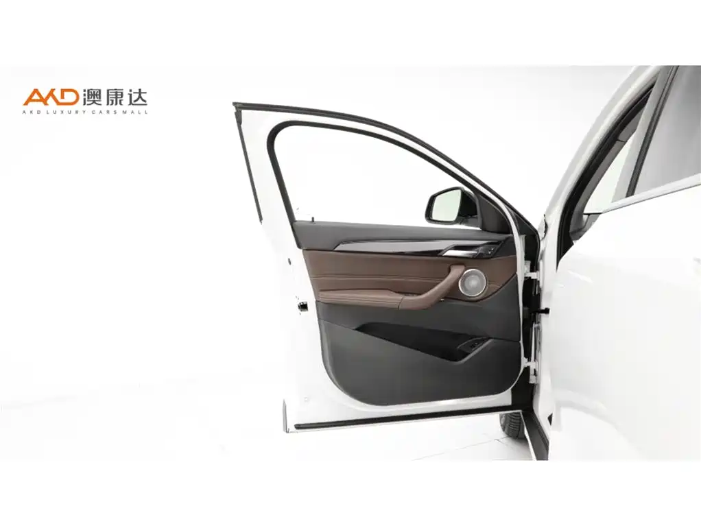 BMW X2 2023 sDrive25i M Off-Road Package фото 10