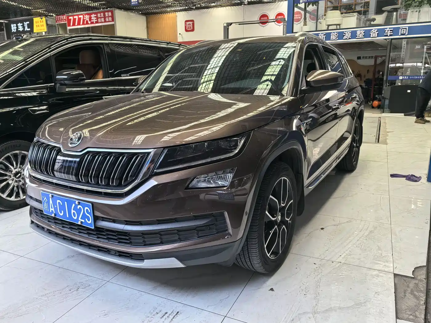 Škoda Kodiaq 2018 TSI380 7-seat AWD Flagship фото 2