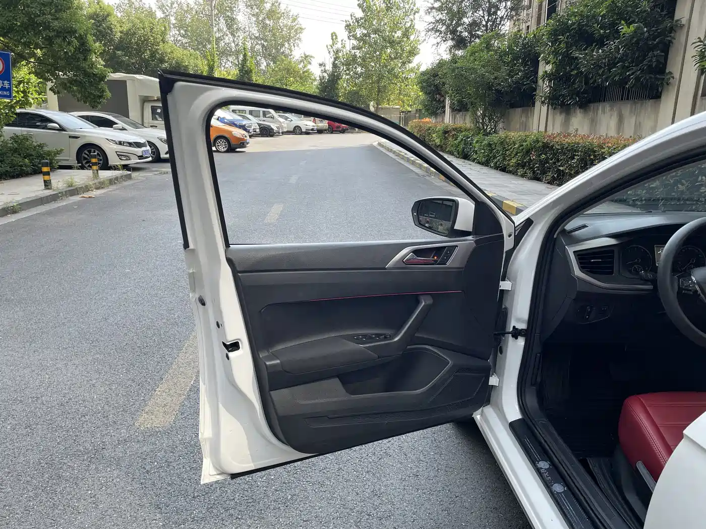Volkswagen Polo 2021 2021 Plus 1.5L Automatic Panorama Enjoyment Edition