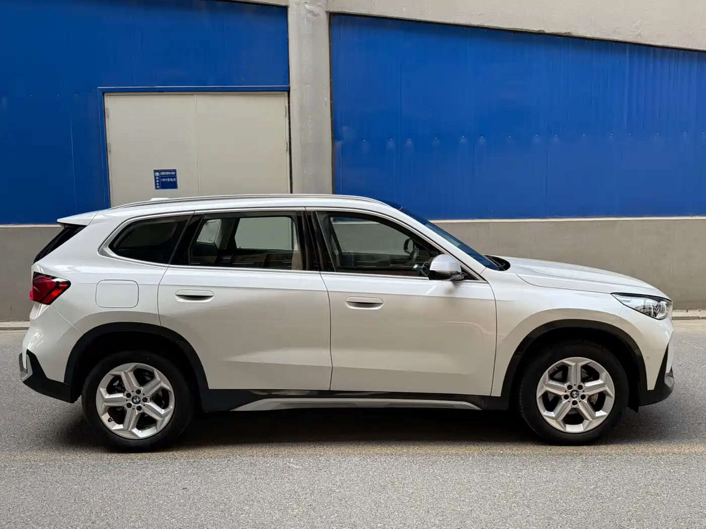 BMW X1 2023 sDrive20Li X Design Package фото 7