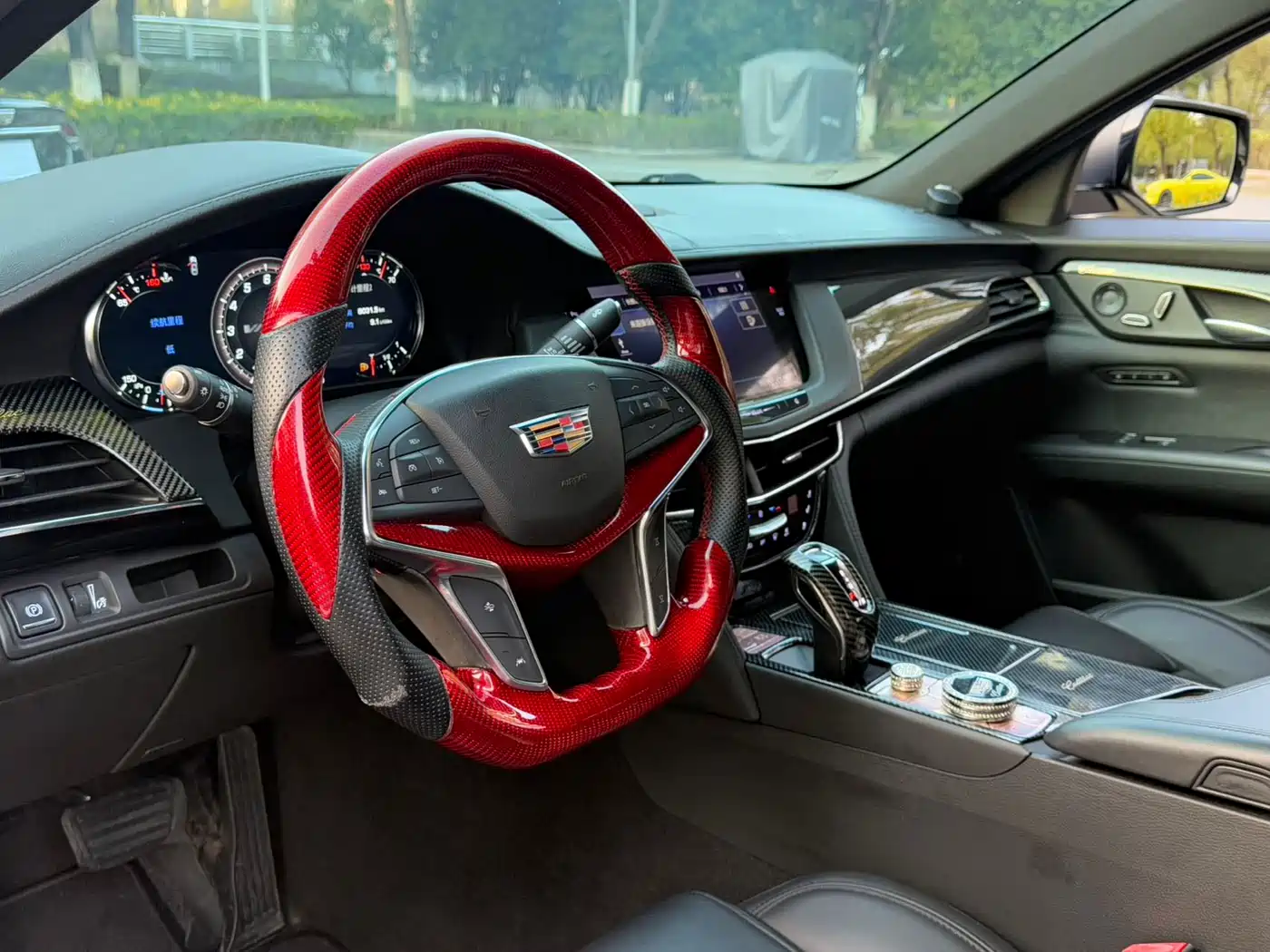 Cadillac CT6 2019 28T Leading Sport Model фото 4