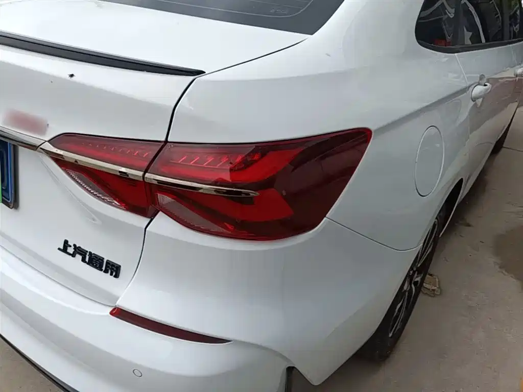 Chevrolet Monza 2019 RS 330T Auto Smooth Edition China VI фото 8