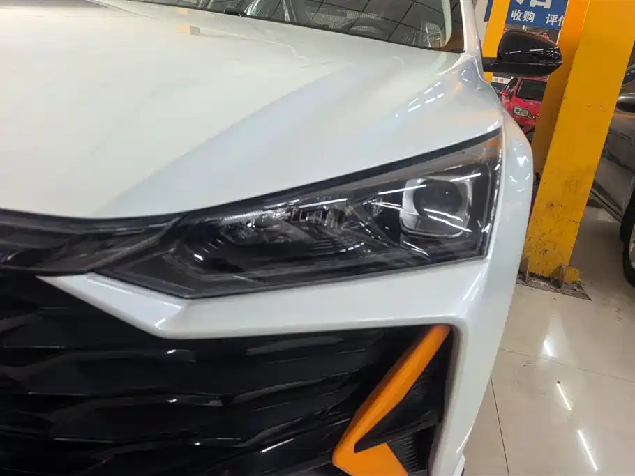 DONGFENG FENGSHEN YI HYUN