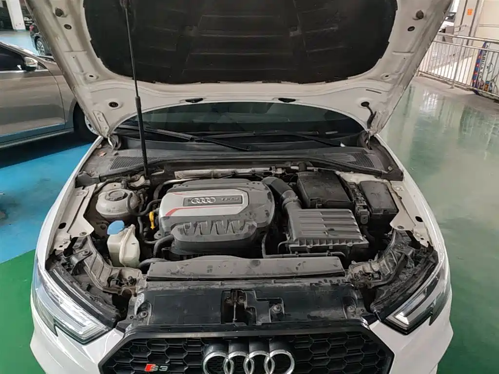 Audi S3 2017 Facelift S3 2.0T Limousine фото 20