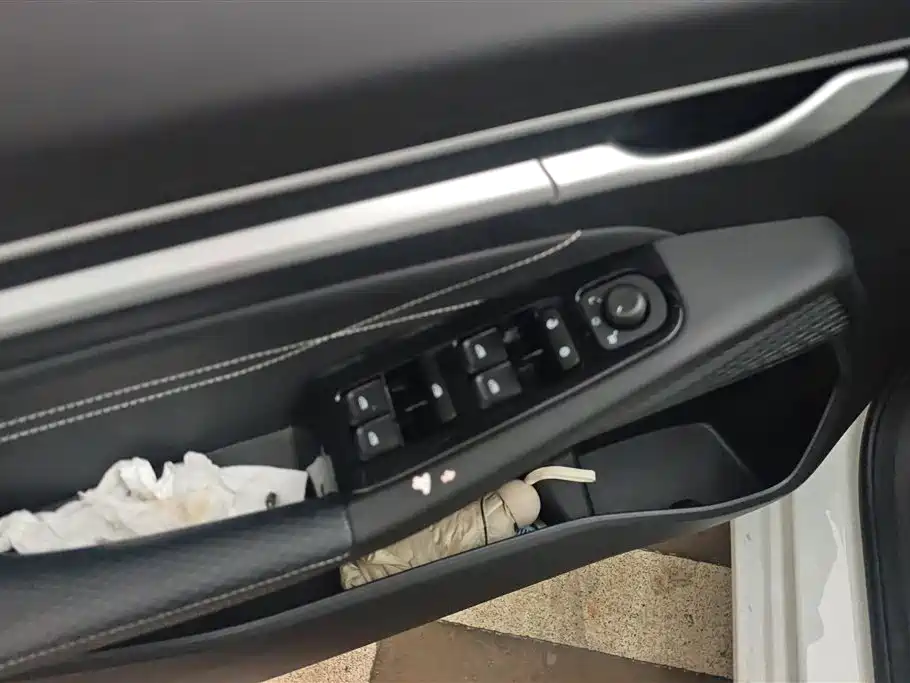 GEELY AUTOMOBILE EMGRAND