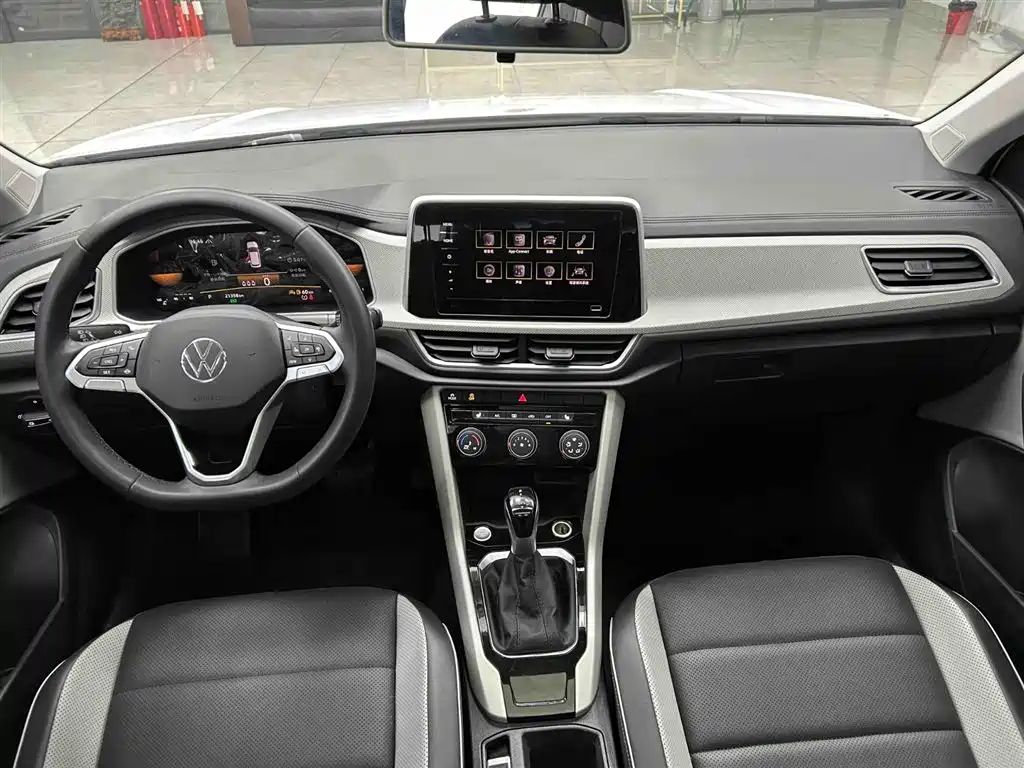 Volkswagen T-ROC 2023 280TSI DSG 2WD Time Edition фото 2