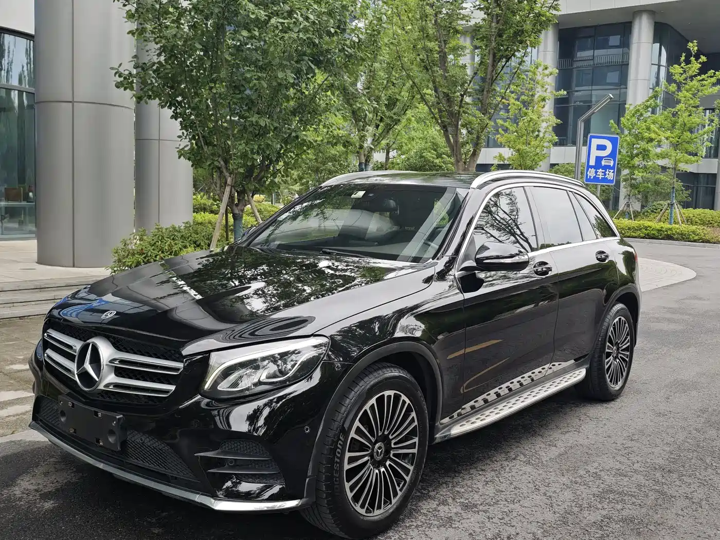 Mercedes-Benz GLC 2018 GLC 260 4MATIC Dynamic фото 3