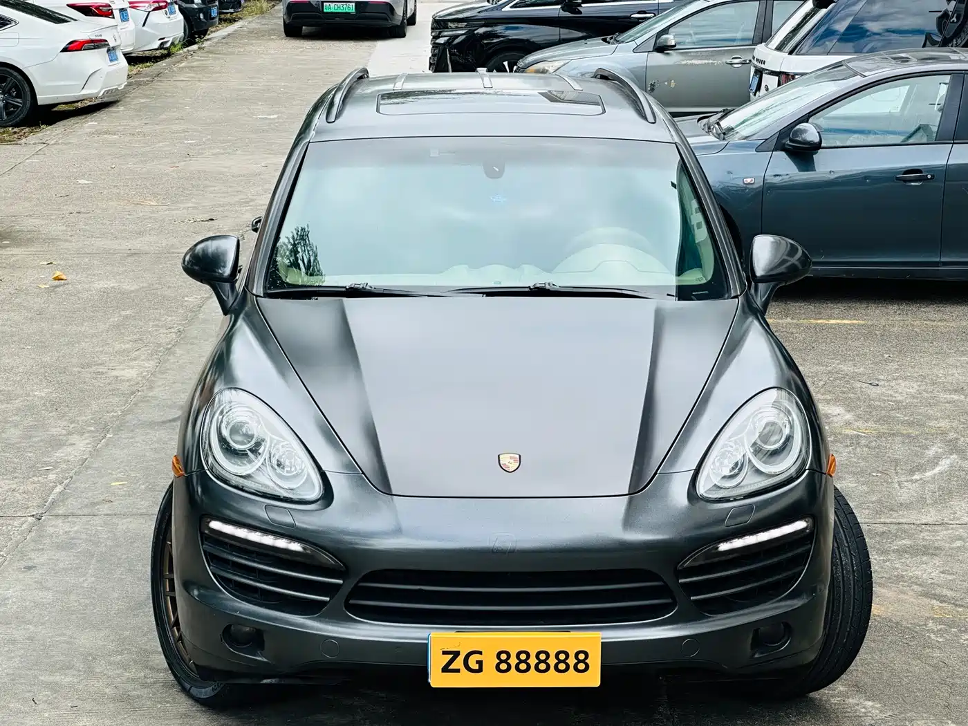 Фото 2 - Porsche Cayenne