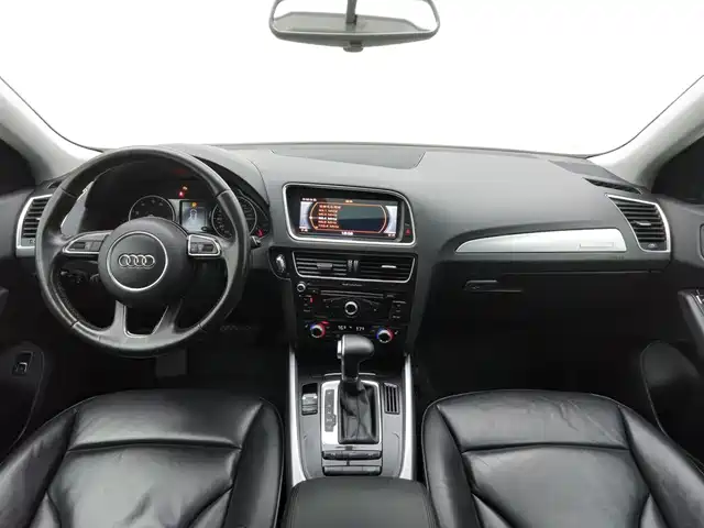 Audi Q5 2015 40 TFSI Technology — фото 5