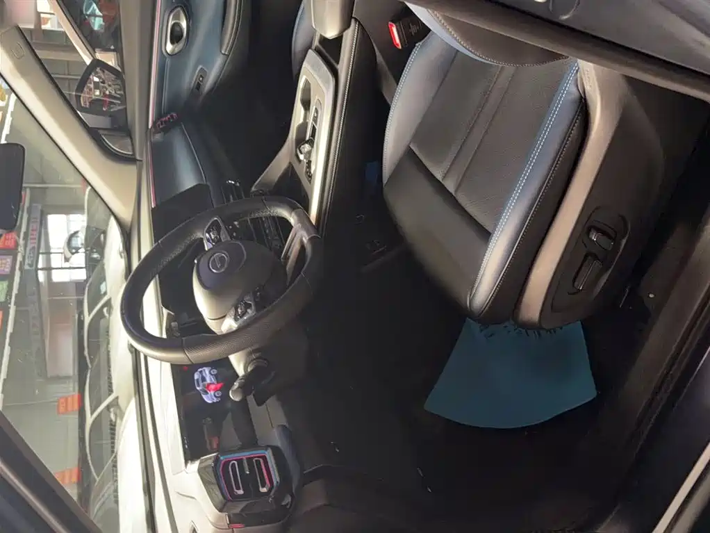 GAC Trumpchi Trumpchi GS3 2023 Shadow Speed 270T R-STYLE фото 9