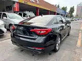 Photo 4 - Hyundai Sonata