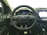 Фото 11 - Ford Kuga