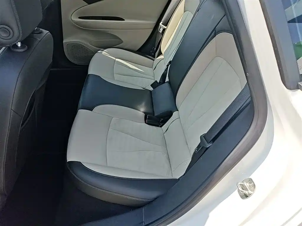 Buick Verano 2018 Sedan 15S Automatic Leading фото 17