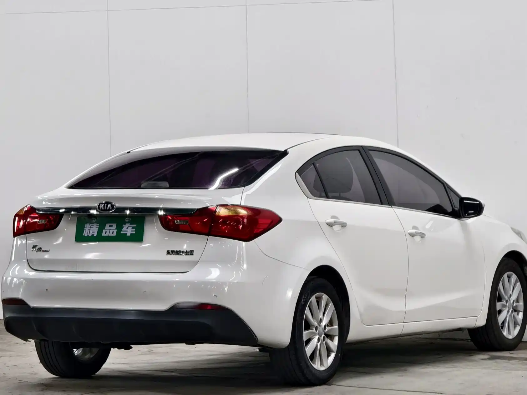 Фото 4 - Kia K3