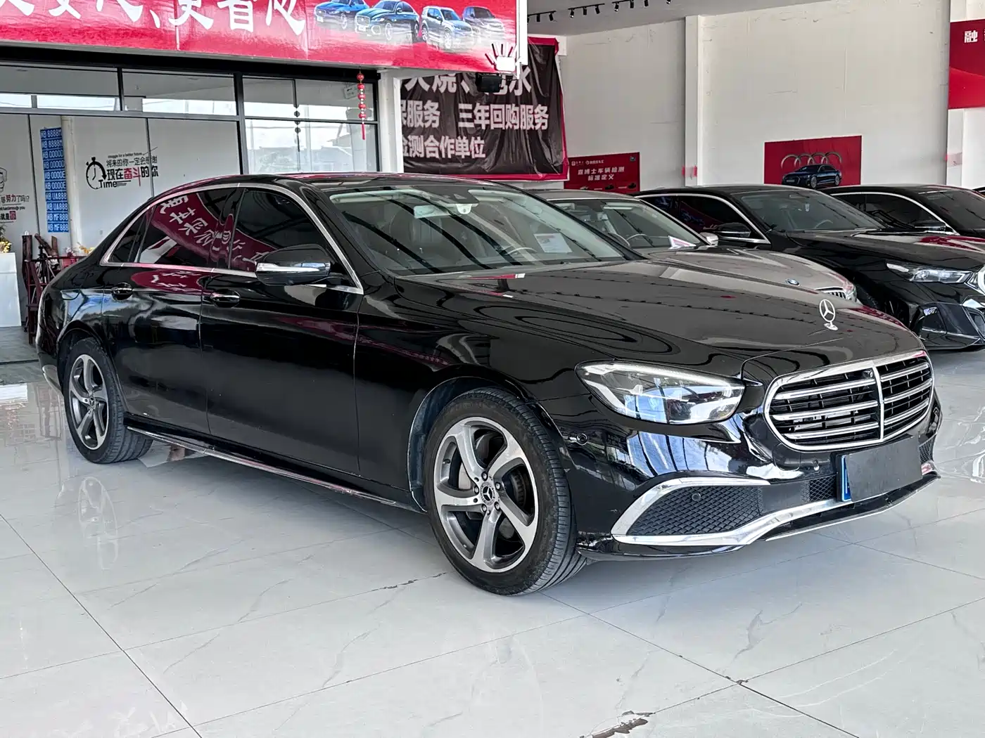Mercedes-Benz E-Class 2017 E 300 L Luxury фото 3