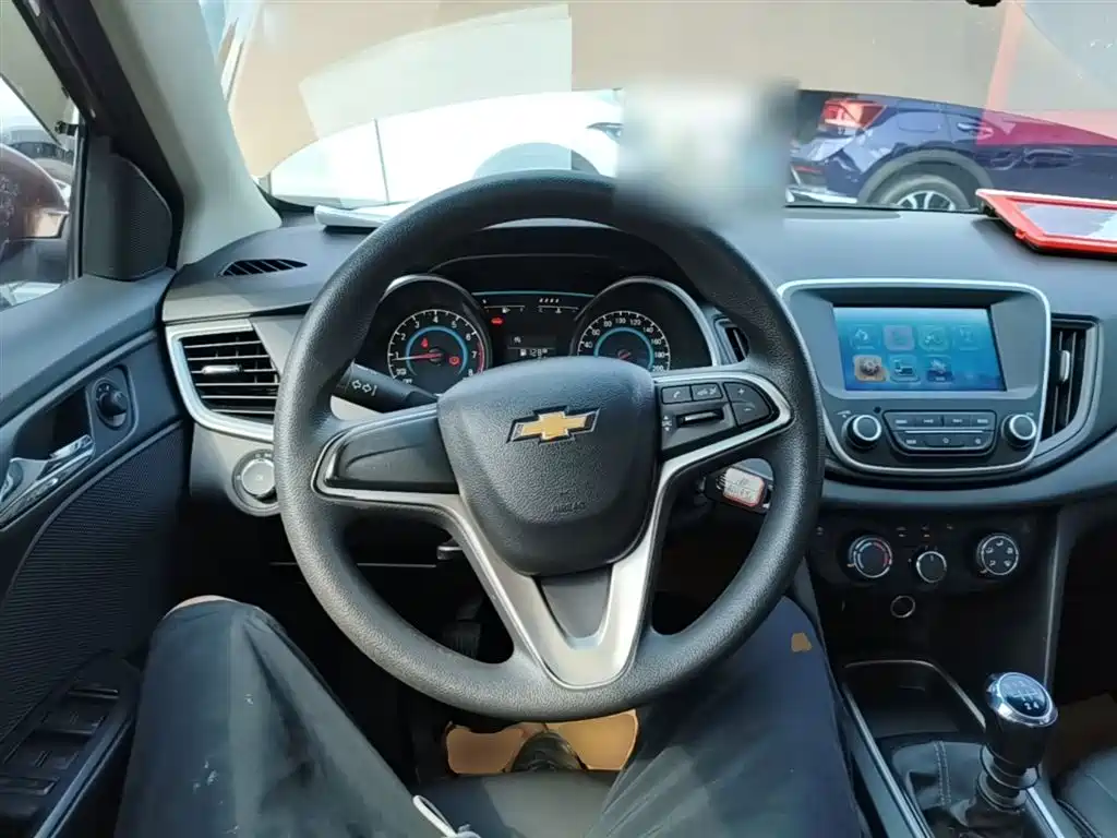 Chevrolet Cavalier 2018 320 Manual Joy Edition фото 11