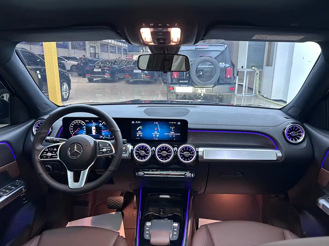 Mercedes-Benz GLB 2023 GLB 220 Dynamic фото 4