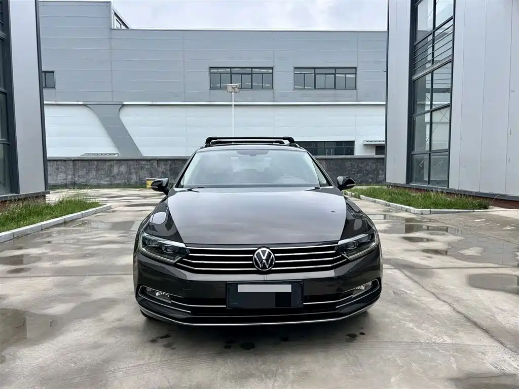 Volkswagen Weilan 2018 380TSI 2WD Comfort Edition фото 2