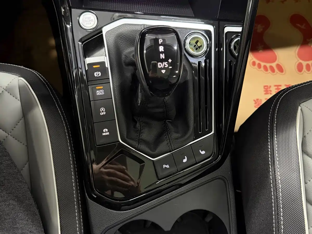 Volkswagen Tayron 2023 280TSI 2WD Luxury Plus Advanced Edition фото 7