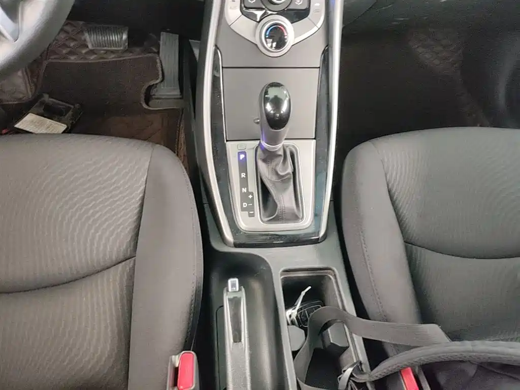 HYUNDAI LANGDONG