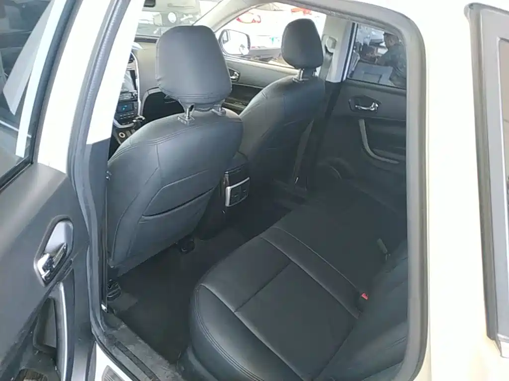 GAC Trumpchi Trumpchi GS5 Super 2015 2015 2.0L Automatic 2WD Comfort Edition