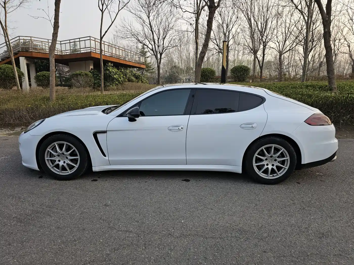 Porsche Panamera 2014 Panamera 3.0T фото 7