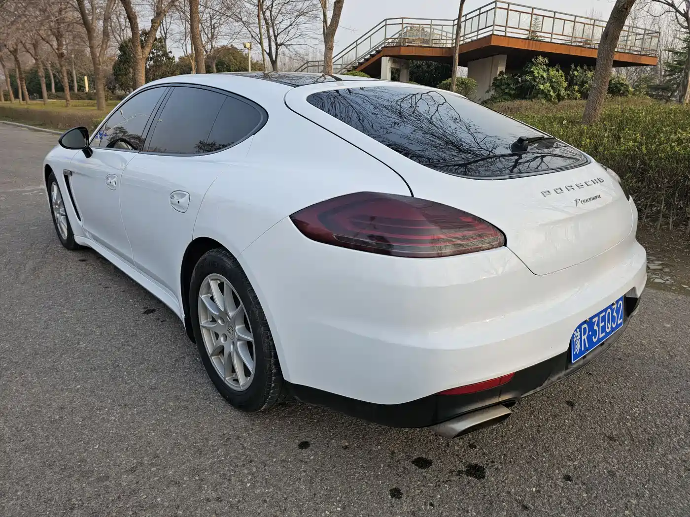 Porsche Panamera 2014 Panamera 3.0T фото 4