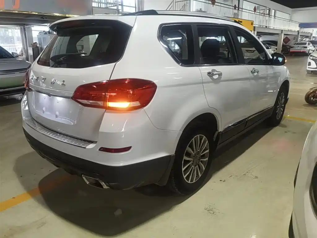 Haval H6 2017 Blue Label Sport 1.5T Auto 2WD Luxury фото 7