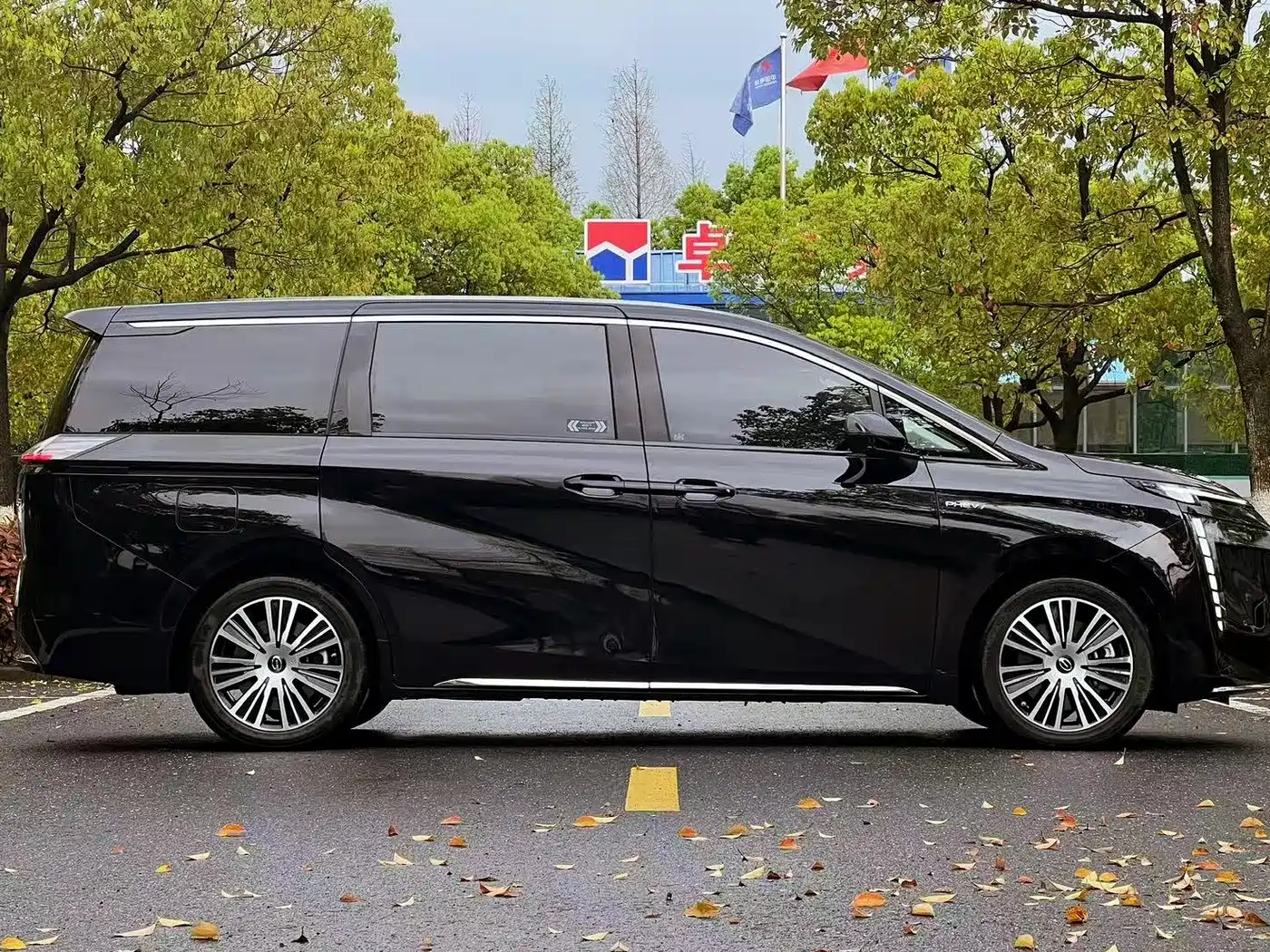 GAC TRUMPCHI E8 NEW ENERGY